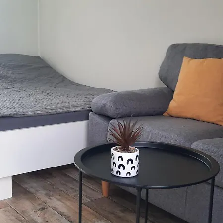 Prázdninový dům Surf Shack 3 - Am Strand, Parkplatz, Wlan, Kiten, Surfen, Chillen Im Gemeinschaftsgarten, Naturstrand, Restaurants Und Geschaefte In 5 Minuten Erreichbar, Lockere Atmosphaere